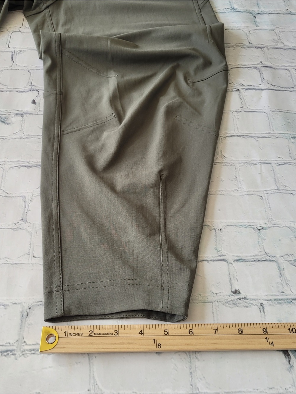 lululemon Athletica Green Cropped Warpstreme Zip-Front Jumpsuit size 4 - Picture 7 of 16